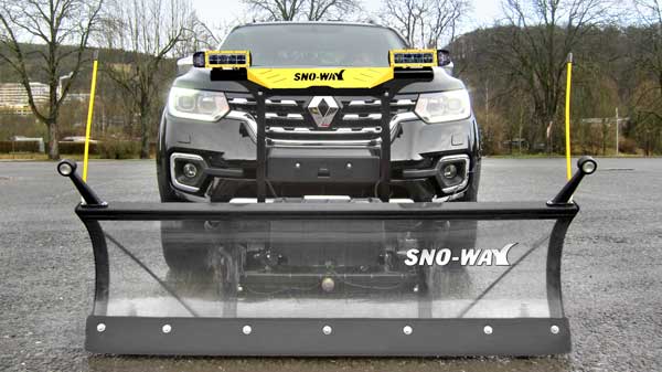 Renault Alaskan Schneepflug